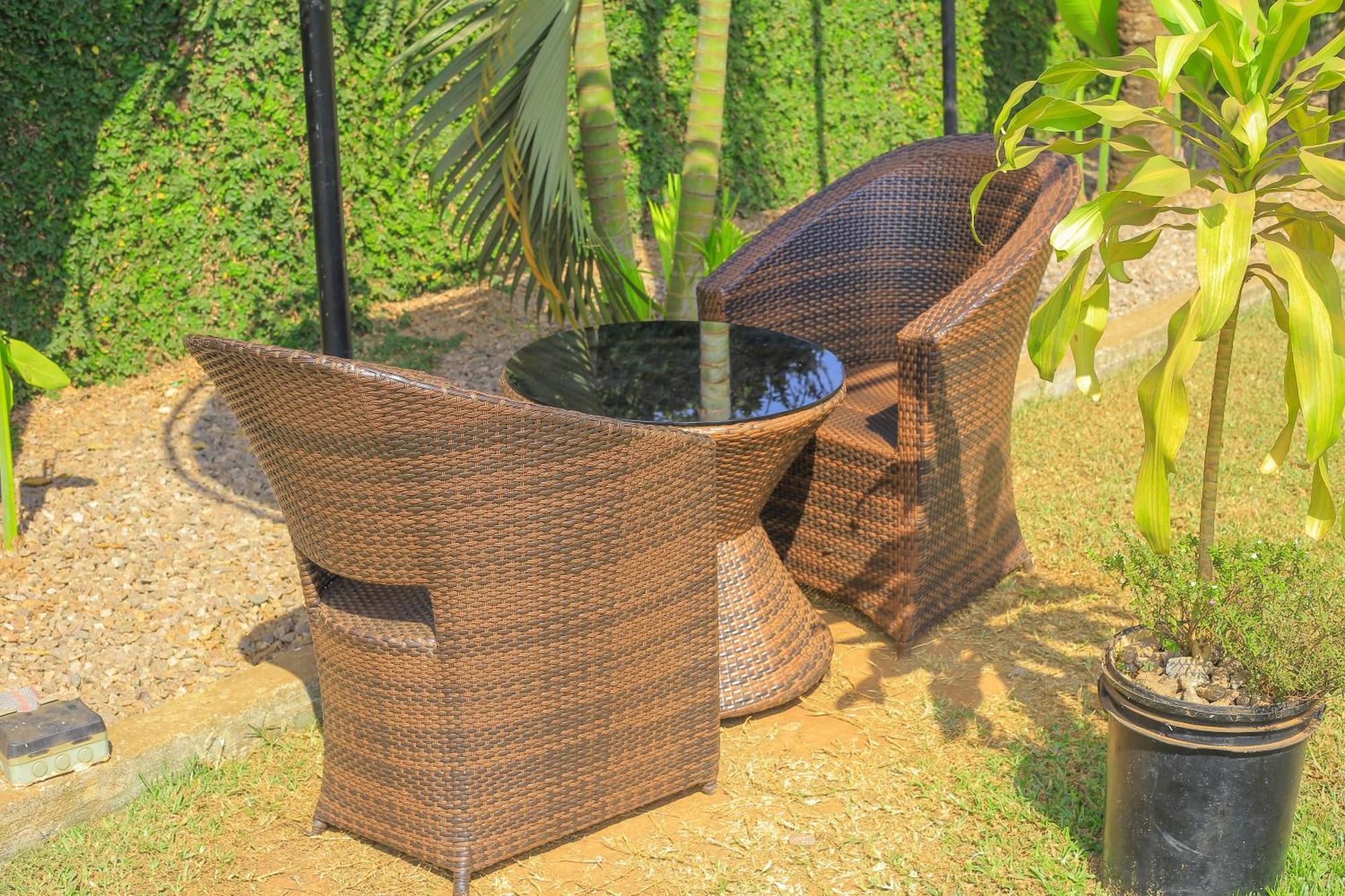 Rustic Gardens Bed & Breakfast Kitunzi Lungujja Kampala Kültér fotó